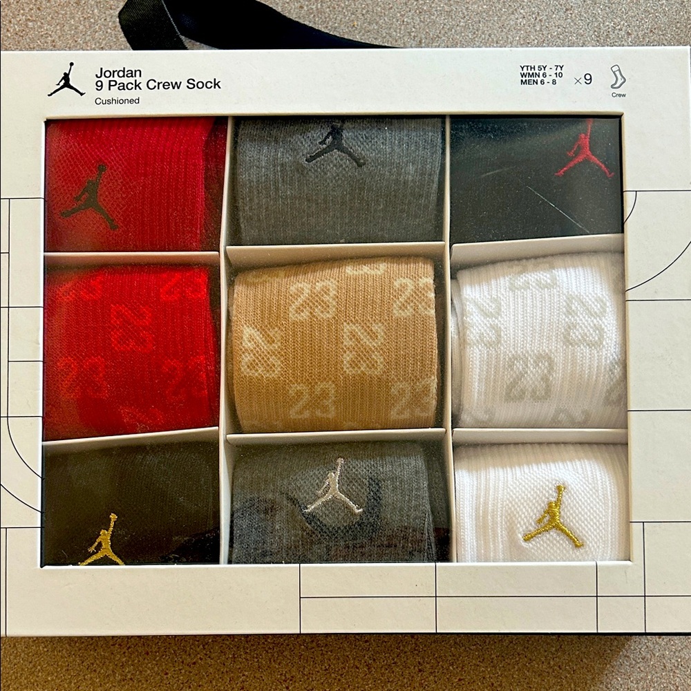 Jordan Nike 9 Pack Crew Socks NEW